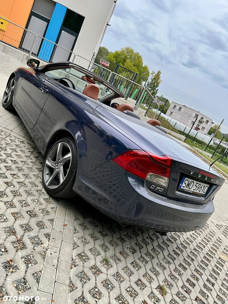 Volvo C70 D3 Momentum - 13
