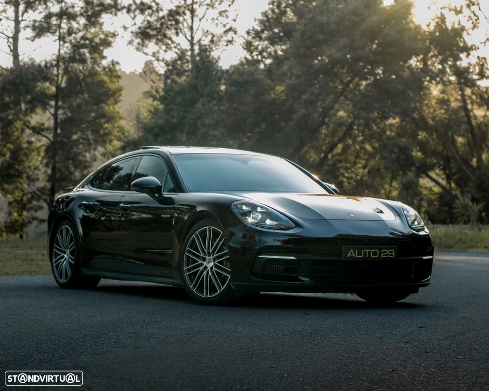 Porsche Panamera 4 E-Hybrid Executive - 4