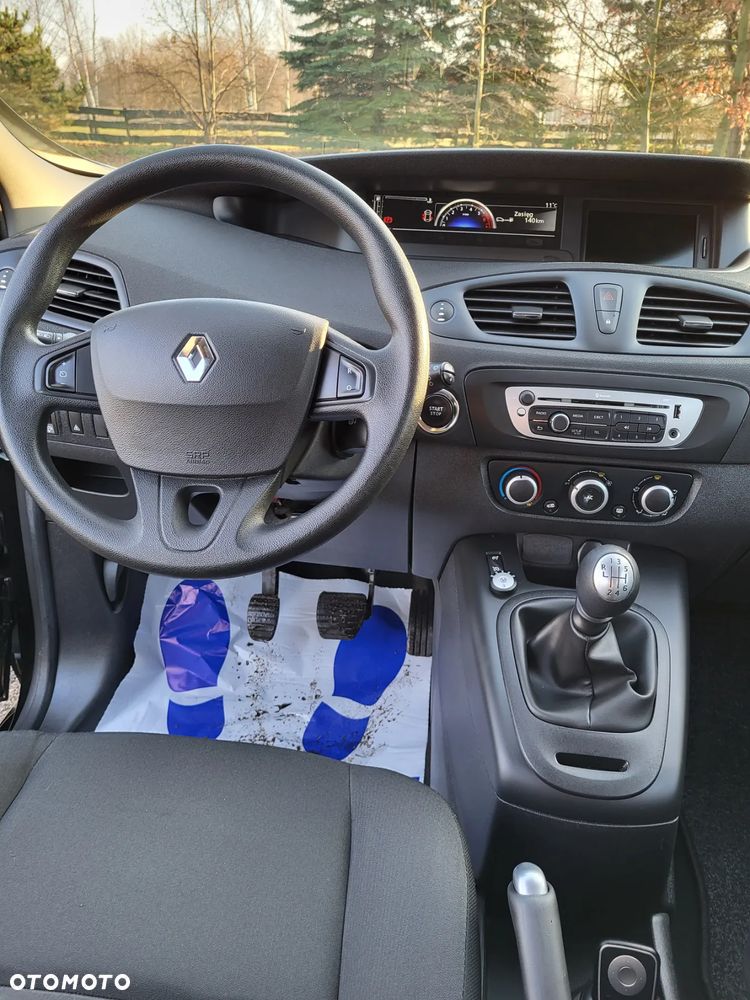 Renault Scenic 1.6 16V 110 TomTom Edition - 24