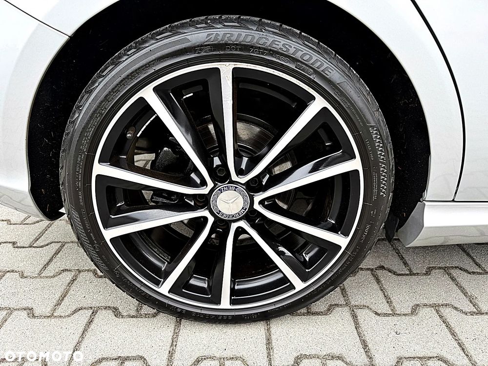 Mercedes-Benz Klasa B 180 AMG Line - 12