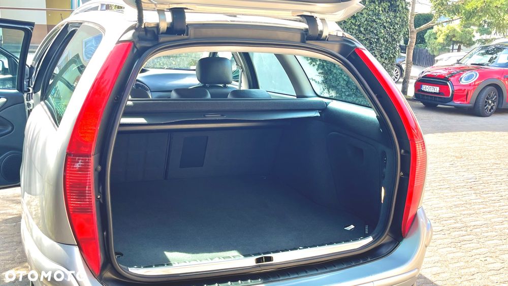 Citroën C5 II 3.0 V6 Exclusive - 12