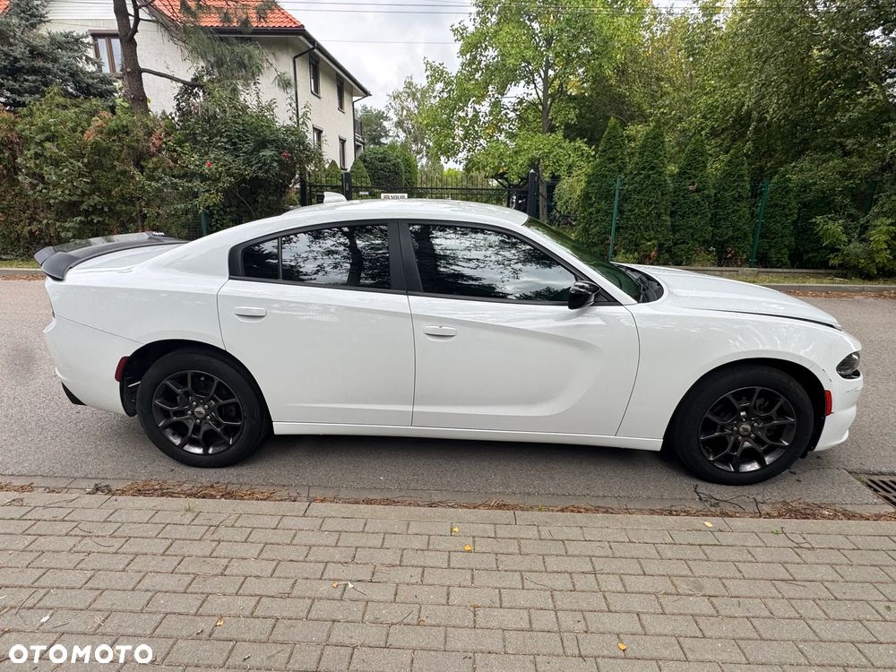 Dodge Charger - 5