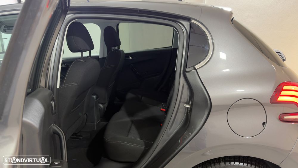 Peugeot 208 PureTech 110 Stop & Start Tech Edition - 12