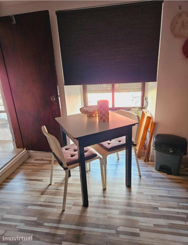 Estúdio - localizado em Lisbon - Grande imagem: 2/7