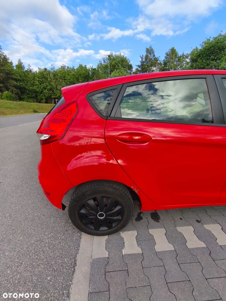 Ford Fiesta 1.25 Ambiente - 16