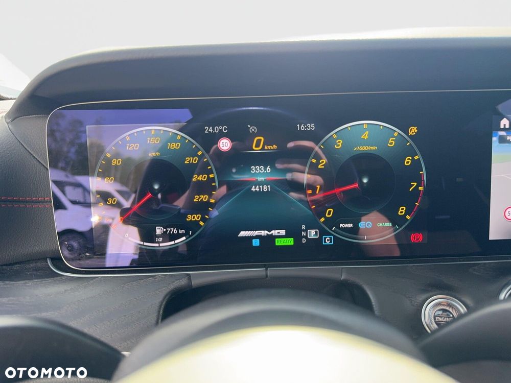 Mercedes-Benz Klasa E AMG 53 4-Matic+ 9G-TRONIC - 13