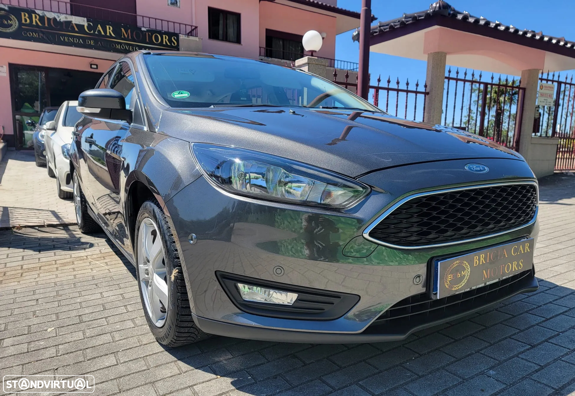 Ford Focus SW 1.0 EcoBoost S&S ST-LINE - 8