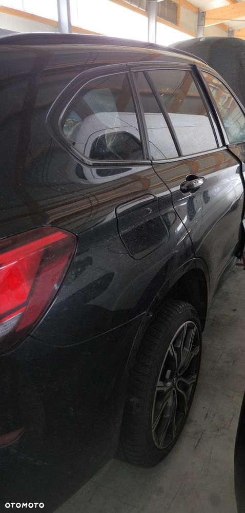 BMW X1 xDrive25e M Sport - 3