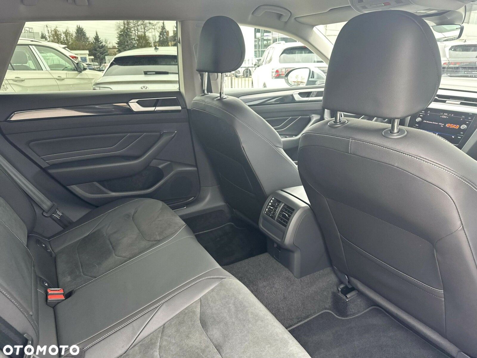 Volkswagen Arteon 2.0 TDI Elegance DSG - 22