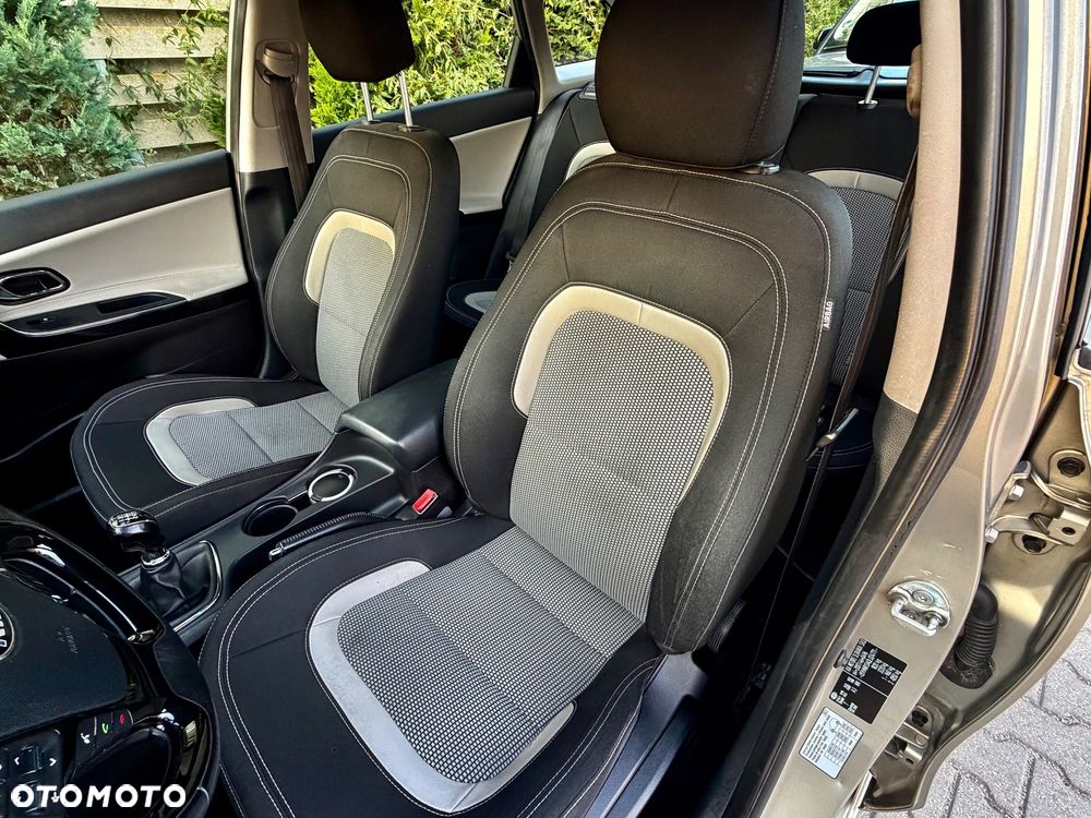 Kia Ceed 1.6 GDI Platinum Edition - 6