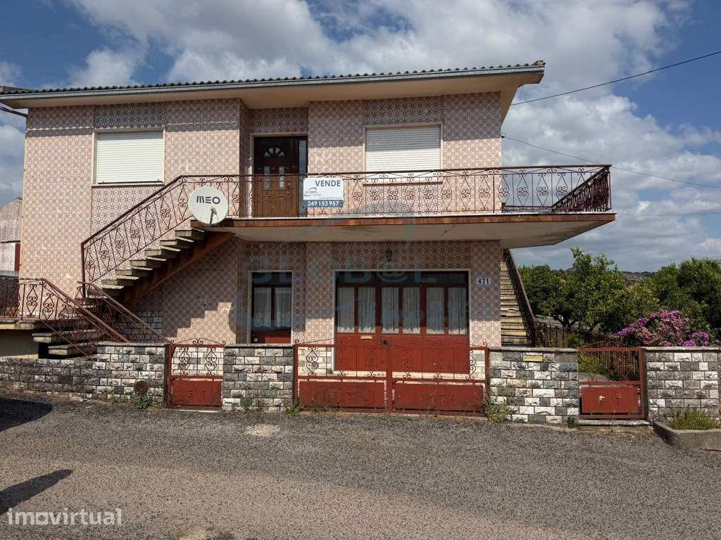 MORADIA EM SERRA DE SANTO ANTÓNIO - ALCANENA - Grande imagem: 2/36