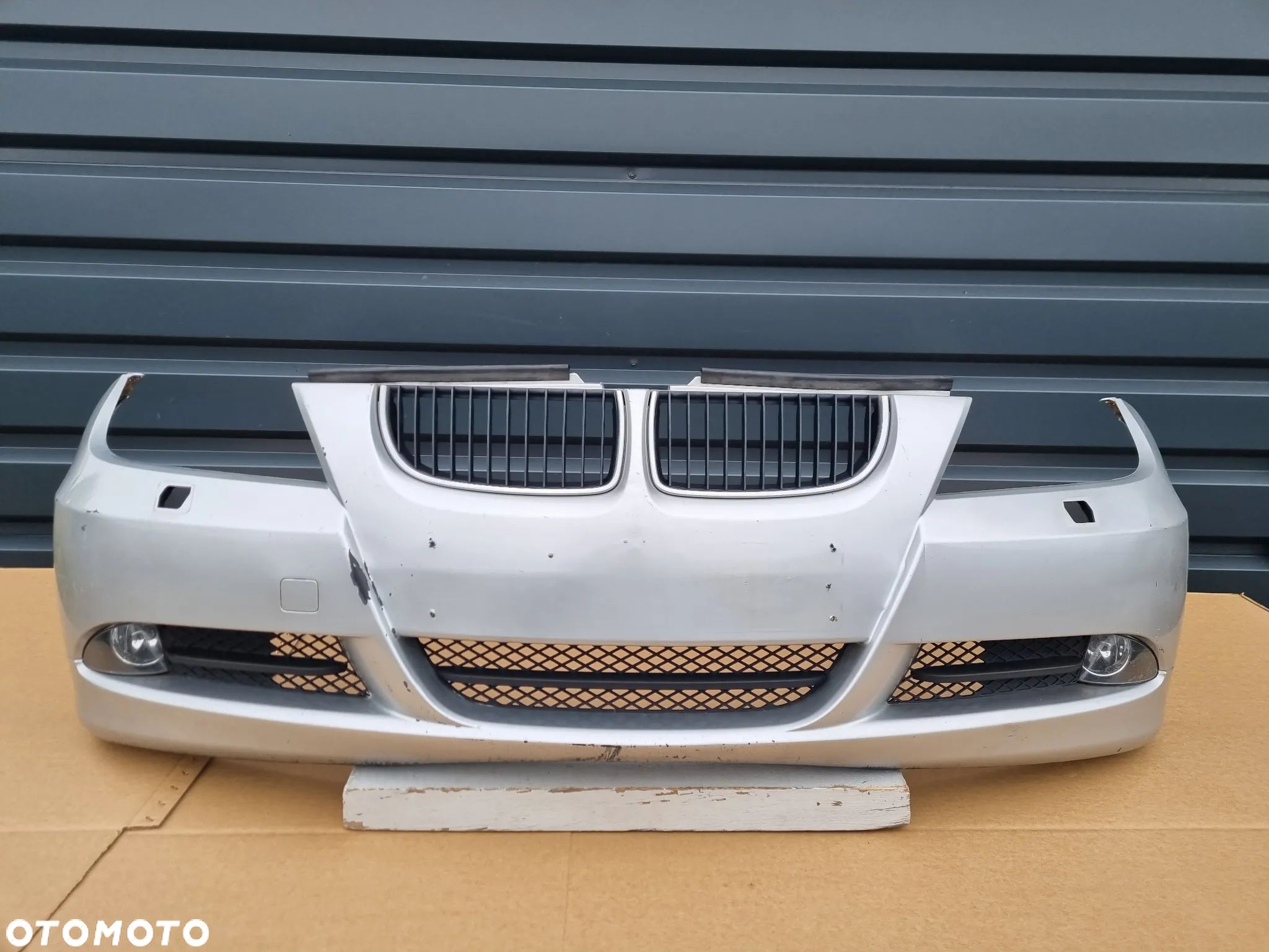 BMW 3 E90 E91 2004- Zderzak przód oryginał MC365 - 1