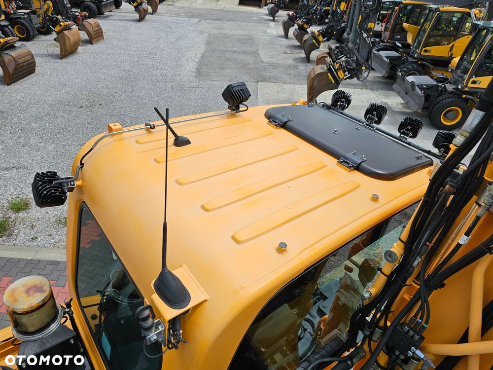 Hyundai 140 W 9 A - 21