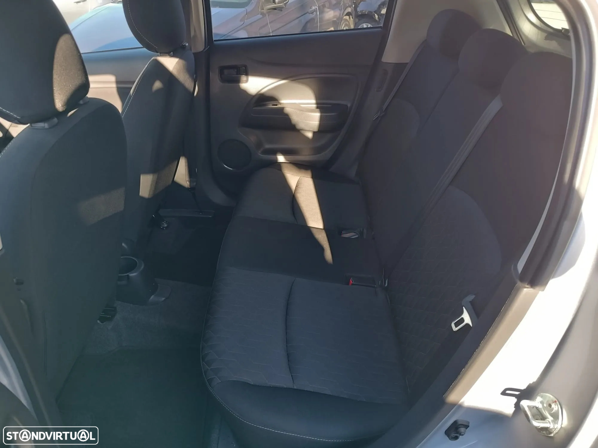 Mitsubishi Space Star 1.2 Intense - 11