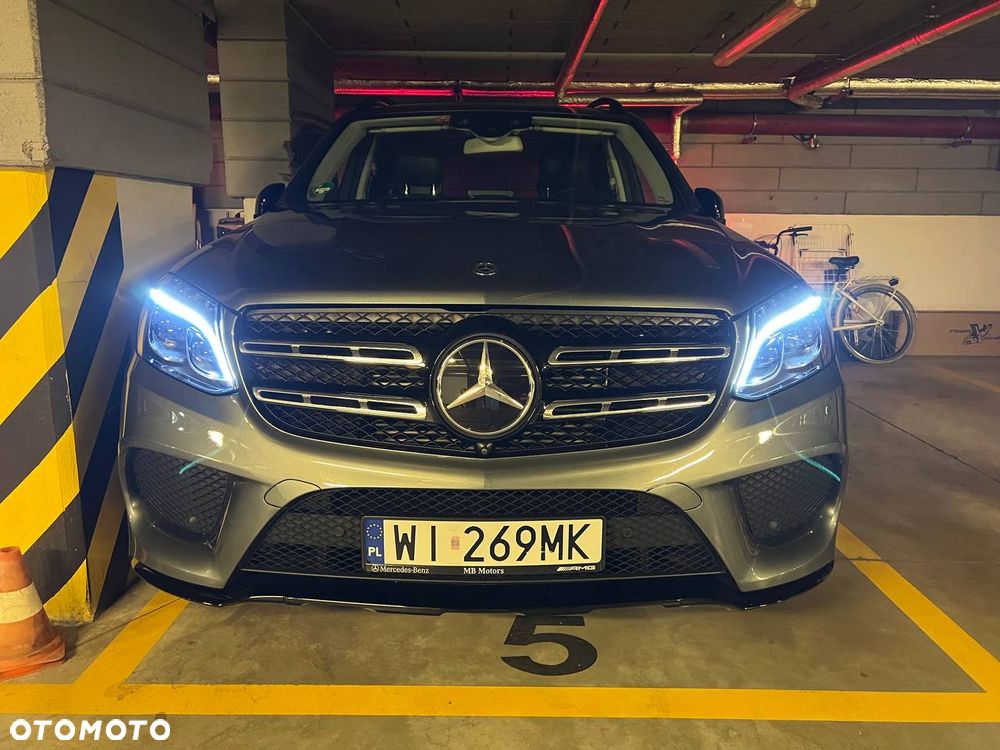 Mercedes-Benz GLS - 6