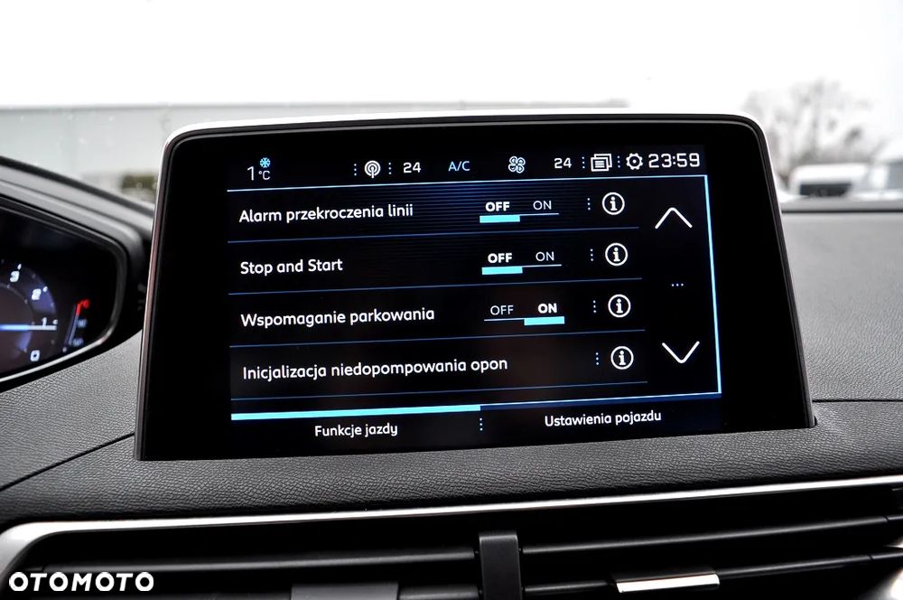 Peugeot 3008 1.2 PureTech GPF Allure S&S EAT8 - 28