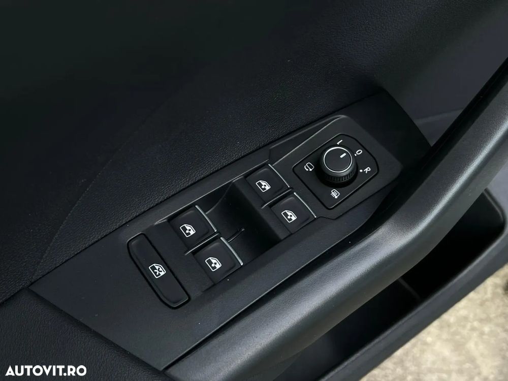 Volkswagen T-Cross 1.5 TSI DSG Style - 27