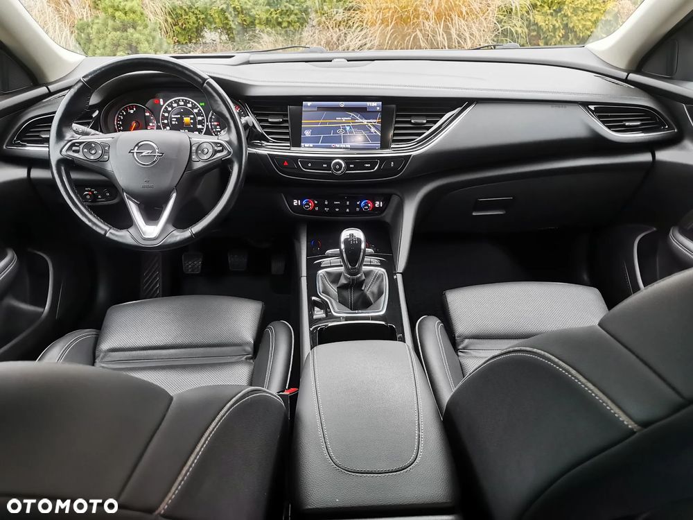 Opel Insignia 1.5 T Elite S&S - 15