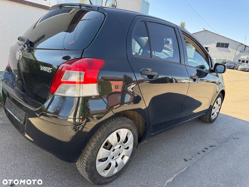 Toyota Yaris 1.33 VVT-i Cool - 17