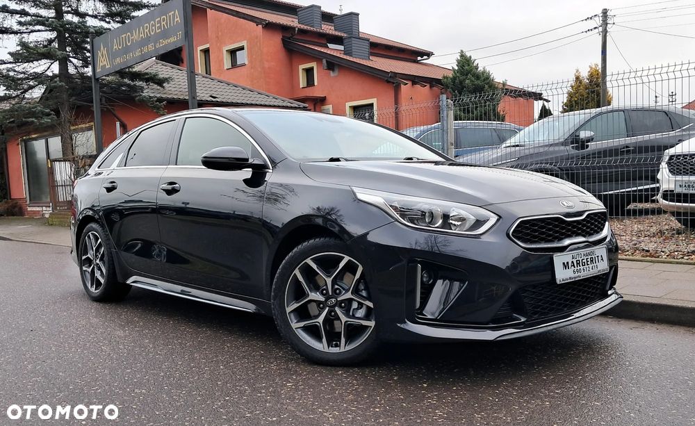 Kia ProCeed - 2