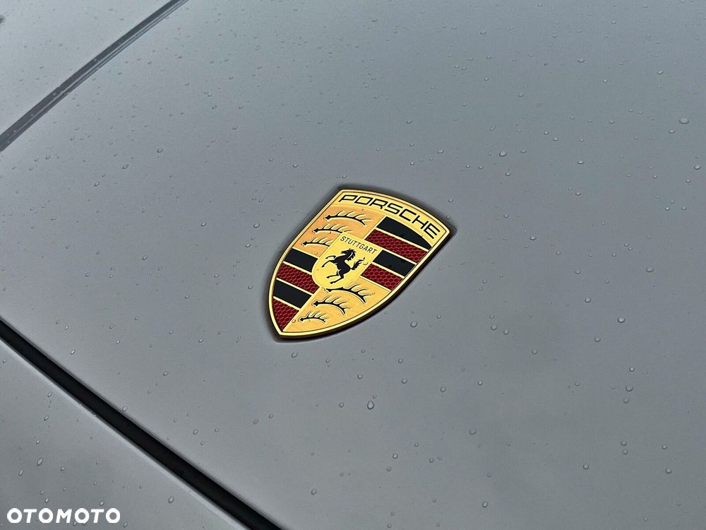 Porsche Cayenne - 30