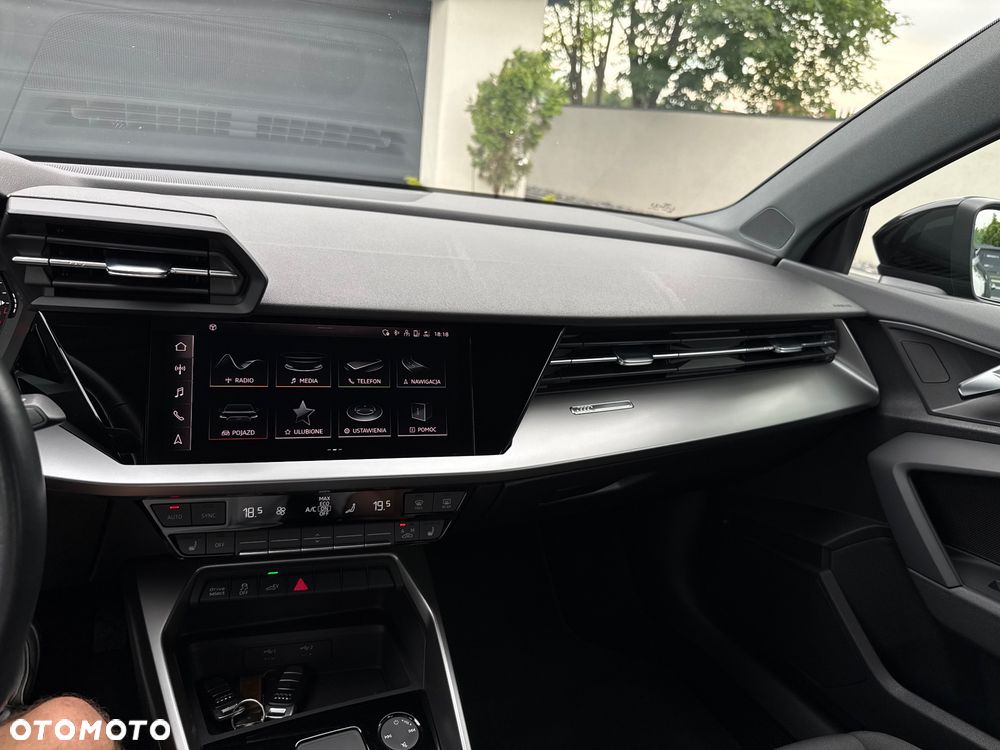 Audi A3 Sportback 40 TFSIe S tronic S line - 19