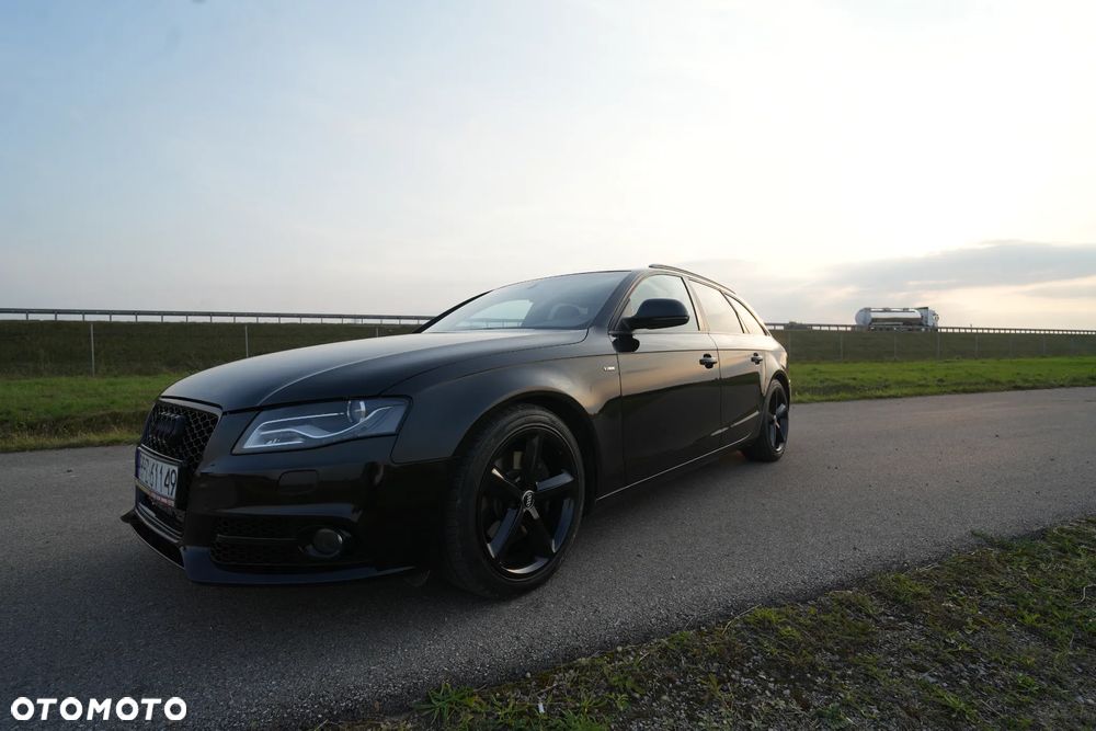Audi A4 - 1