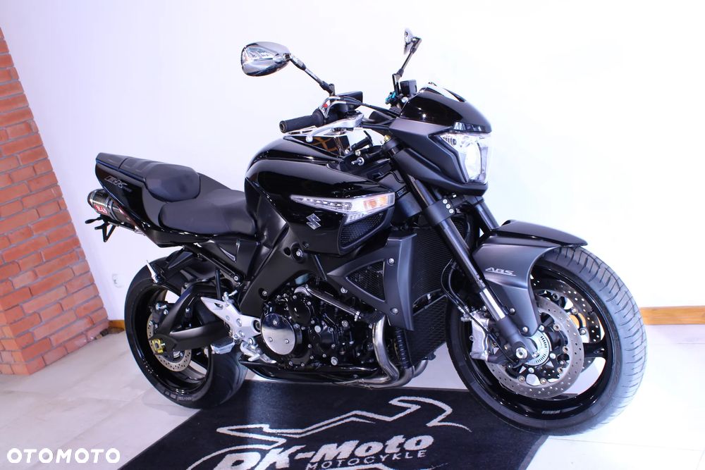 Suzuki GSX - 4