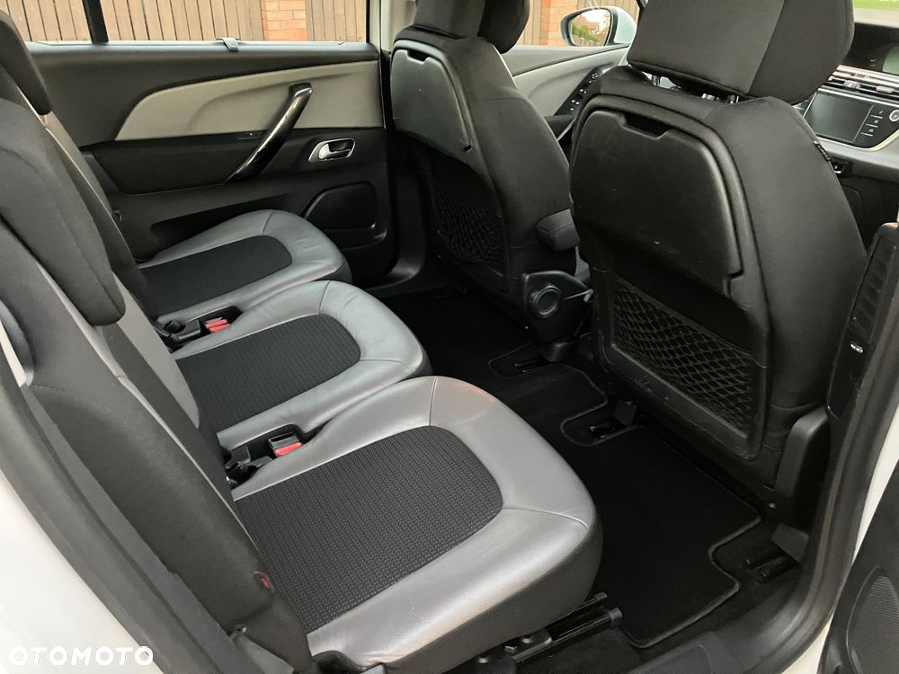 Citroën C4 Grand Picasso - 11