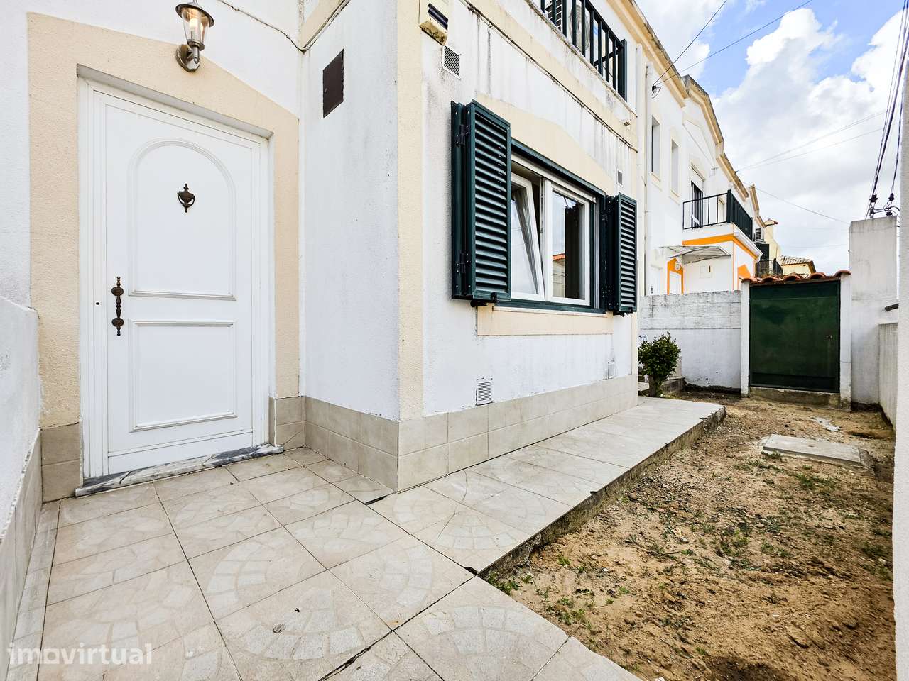 Andar de moradia térreo com jardim na Quinta do Conde - Grande imagem: 3/37