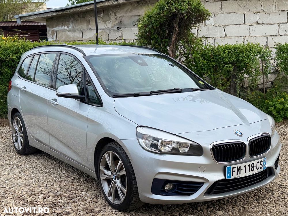 BMW Seria 2 218d - 3