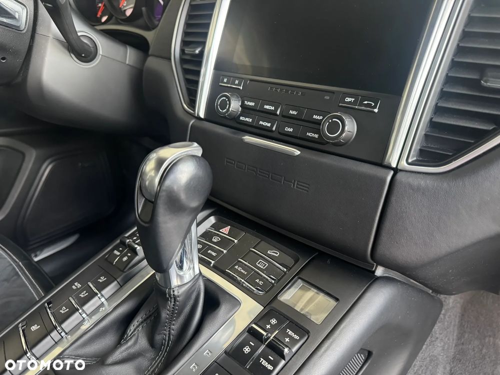 Porsche Macan GTS - 19