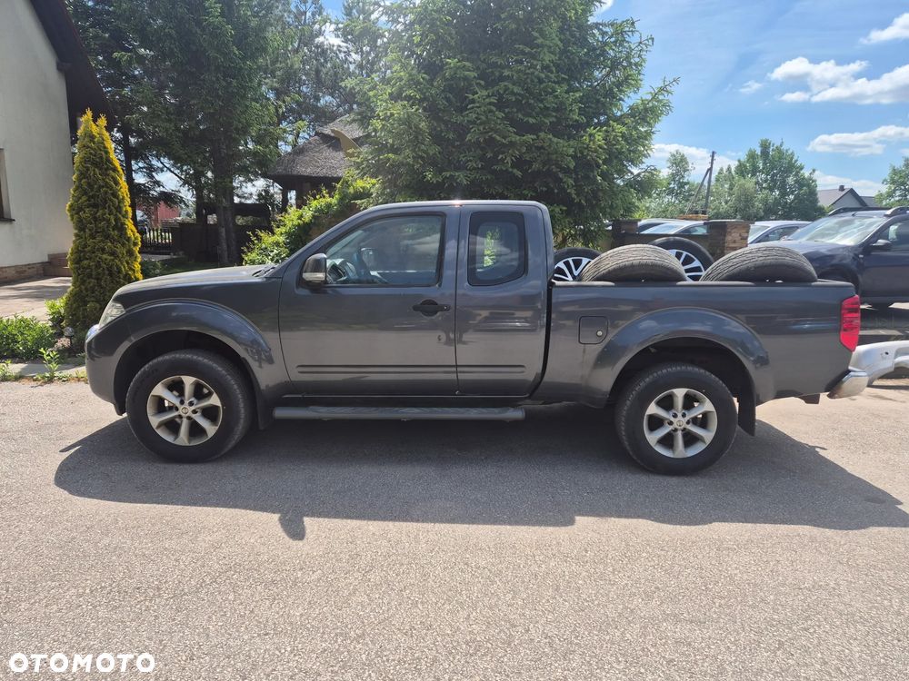 Nissan Navara SE - 2