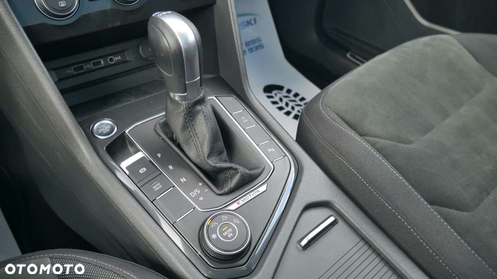 Volkswagen Tiguan Allspace - 19