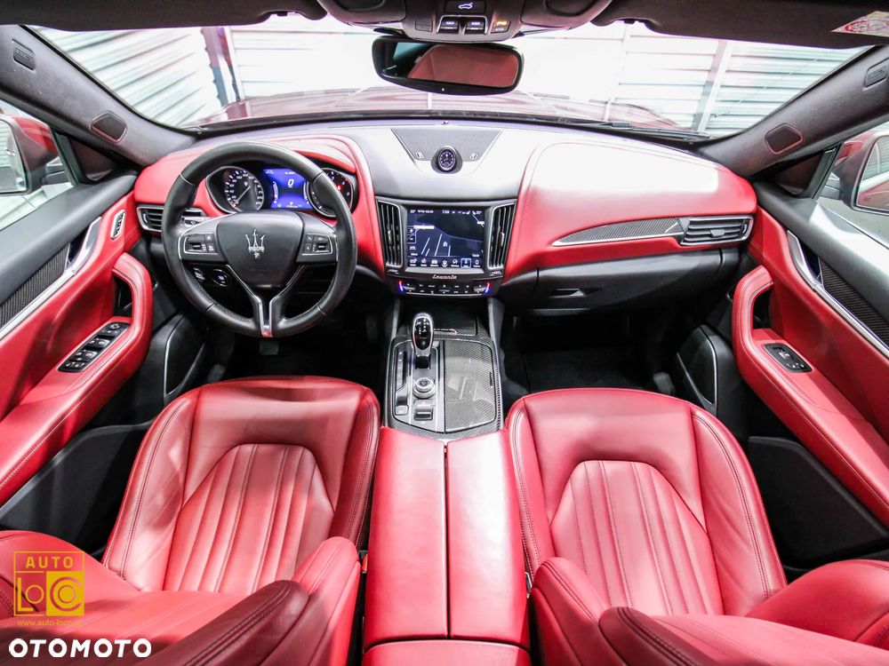 Maserati Levante Q4 GranLusso - 5