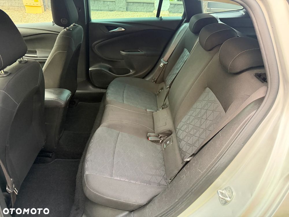 Opel Astra 1.4 Turbo Start/Stop Automatik Edition - 24