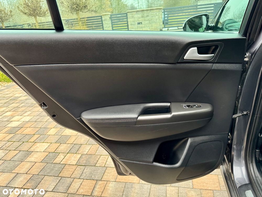 Kia Sportage 1.7 CRDI Business Line L 2WD - 12