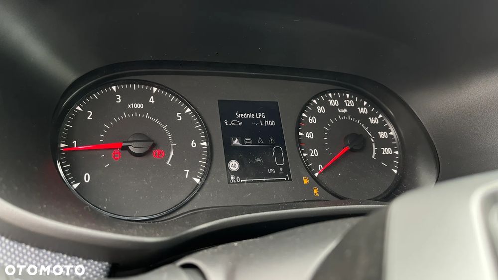 Dacia Sandero Stepway - 13
