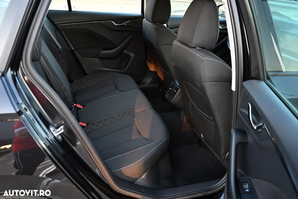 Skoda Kamiq 1.5 TSI Tour - 14