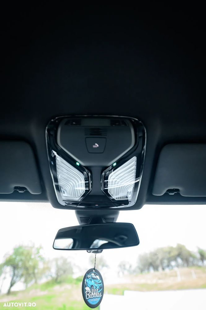 BMW Seria 3 330i AT - 31