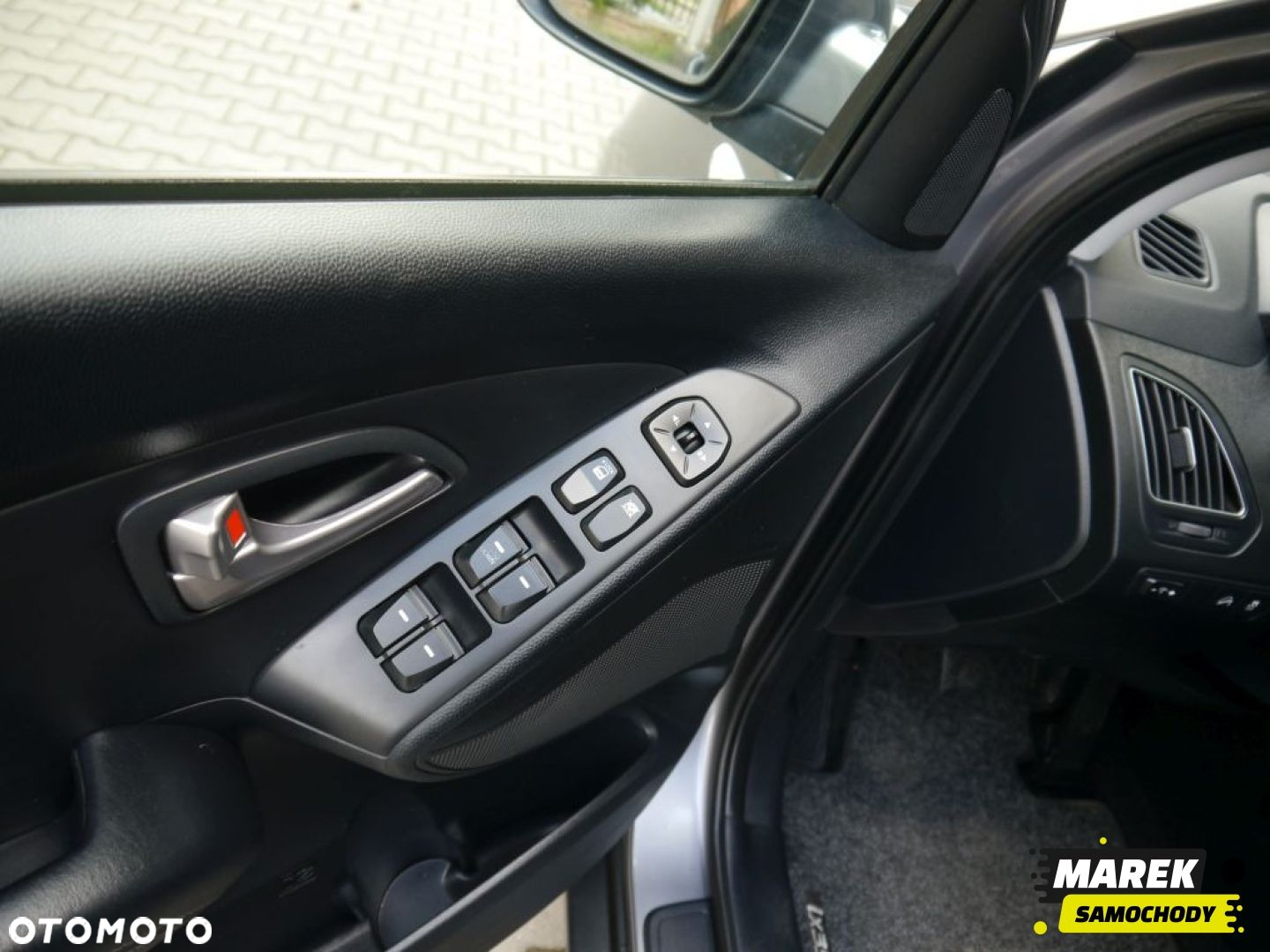 Hyundai ix35 - 11