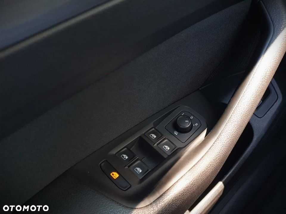 Volkswagen Passat - 17