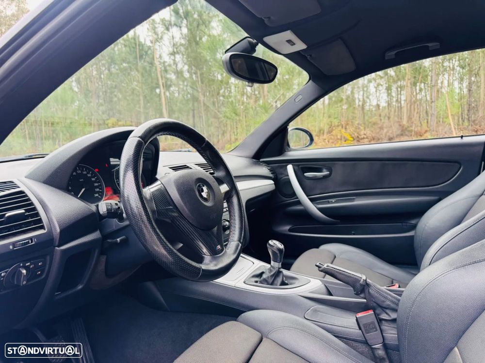 BMW 118 d Pack M - 20