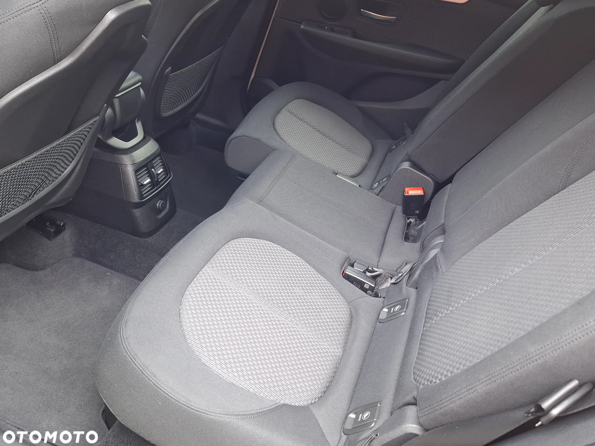 BMW Seria 2 216i GT Advantage - 19
