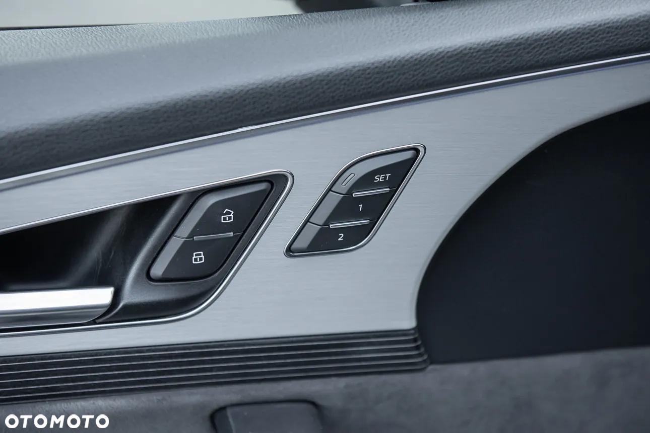 Audi Q7 50 TDI Quattro Tiptronic - 16