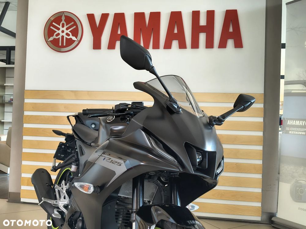 Yamaha R125 - 3