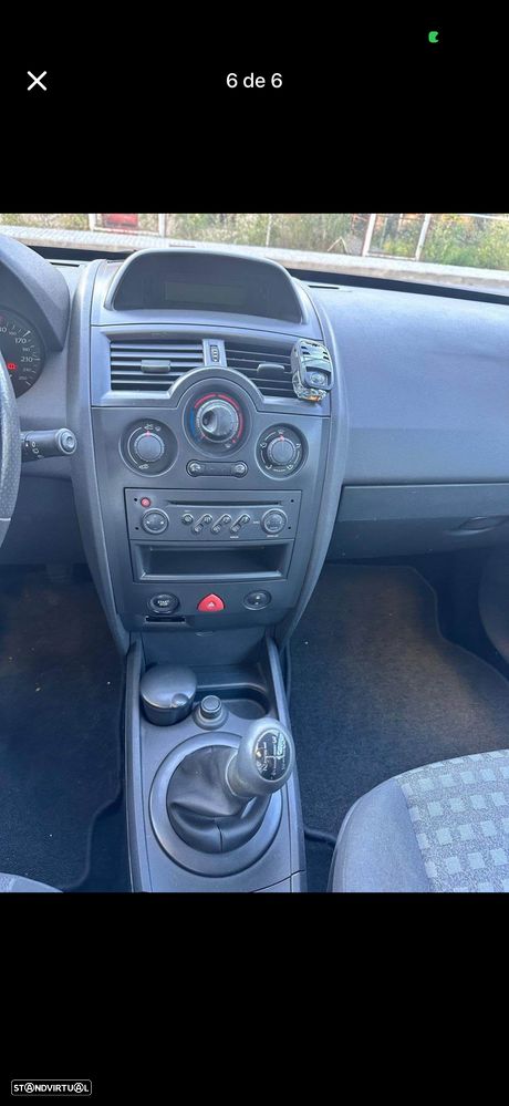 Renault Mégane 1.5 dCi Dynamique - 5