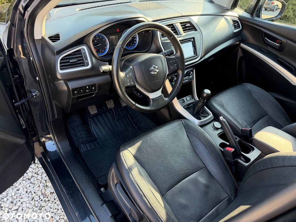 Suzuki SX4 S-Cross 1.6 VVT 4x4 limited+ - 14