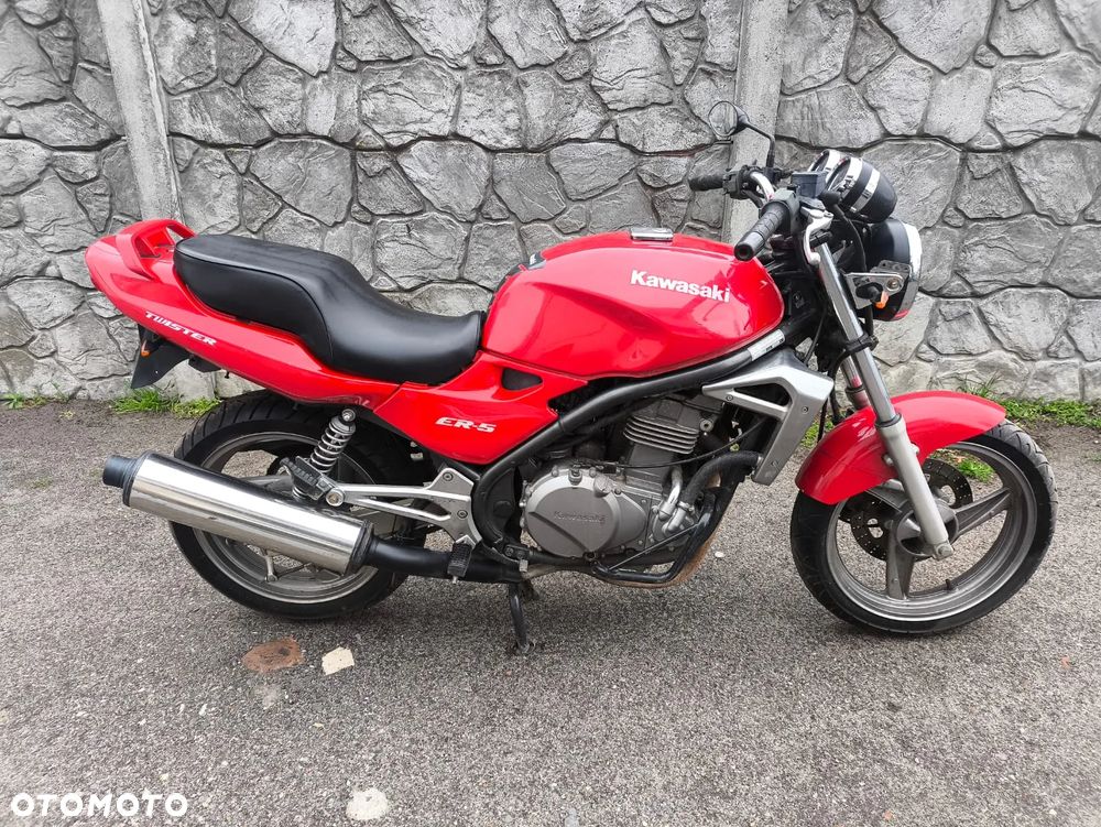 Kawasaki ER - 1