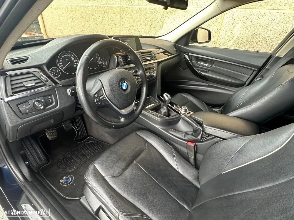 BMW 320 d Line Luxury - 7